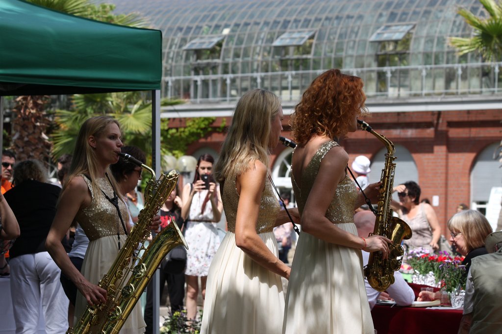 IMG_1008.JPG - WALKING ACT: HOT SAX CLUB - Saxophon-Trio