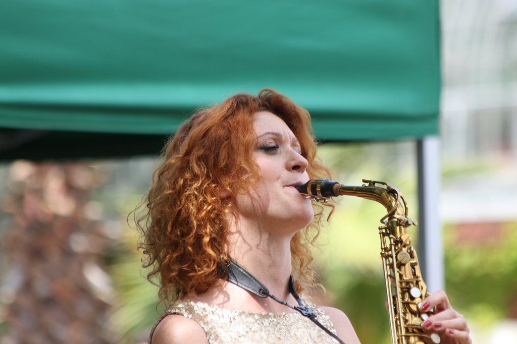 IMG_1010.JPG - WALKING ACT: HOT SAX CLUB - Saxophon-Trio