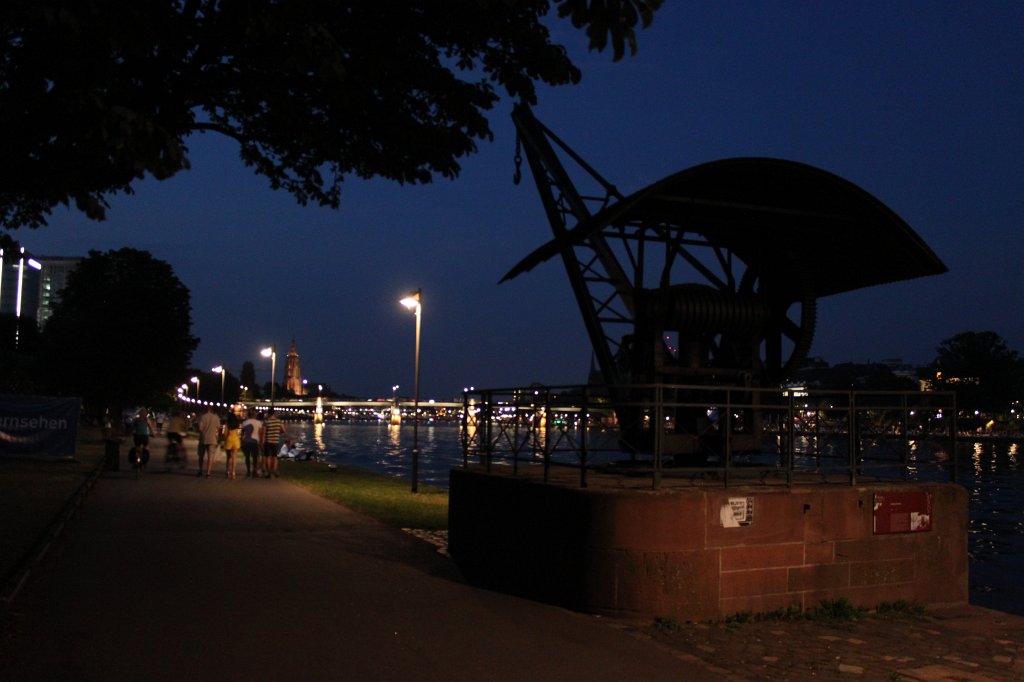 IMG_1998.JPG - Herkules-Kran