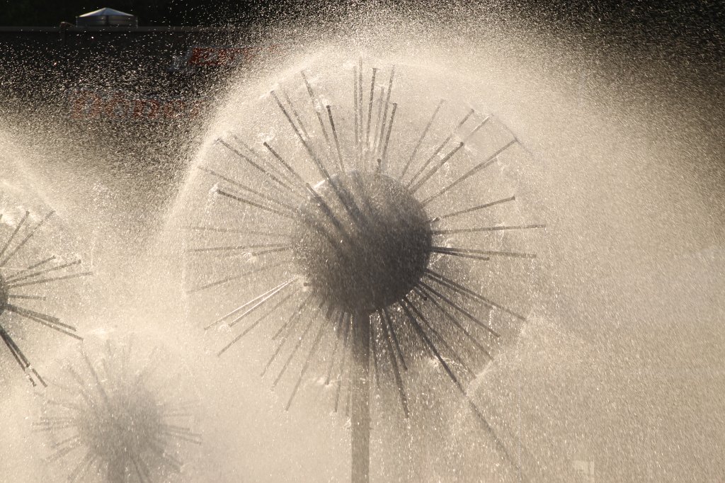 IMG_3538.JPG - Fountain