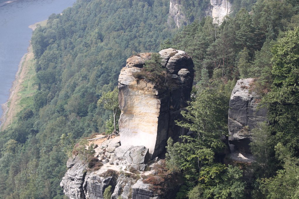 IMG_3747.JPG - View from the  Bastei 
