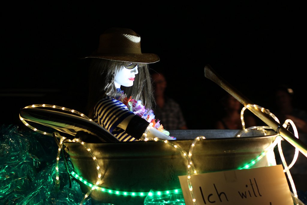 IMG_4093.JPG - Laternenfest  Bad Homburg  2015 pageant