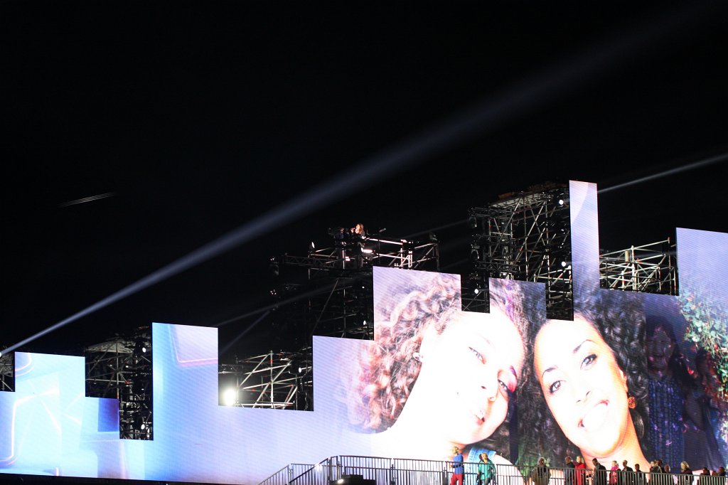 IMG_5067.JPG - Day of German Unity - 25 Years of Germany - Central closing show in Frankfurt -  Namika 