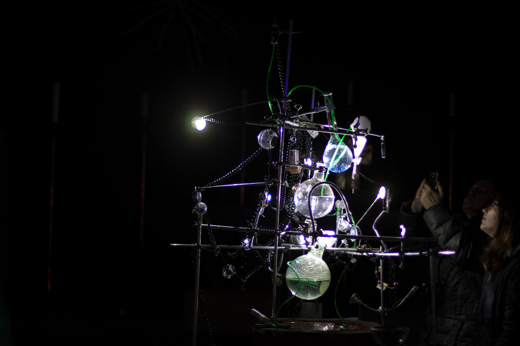 IMG_8066_c.jpg - Luminale 2016 Frankfurt -  Licht-Klang-Installation ExplodedCinema des Künstlerkollektivs RaumZeitPiraten