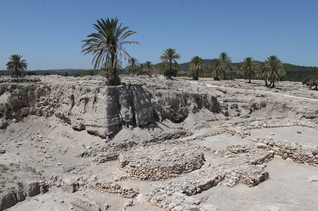 IMG_2958.JPG -  Tel Megiddo 