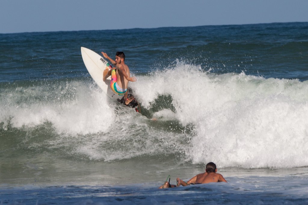 IMG_3396_c.jpg - Surfing at  Herzliya  beach