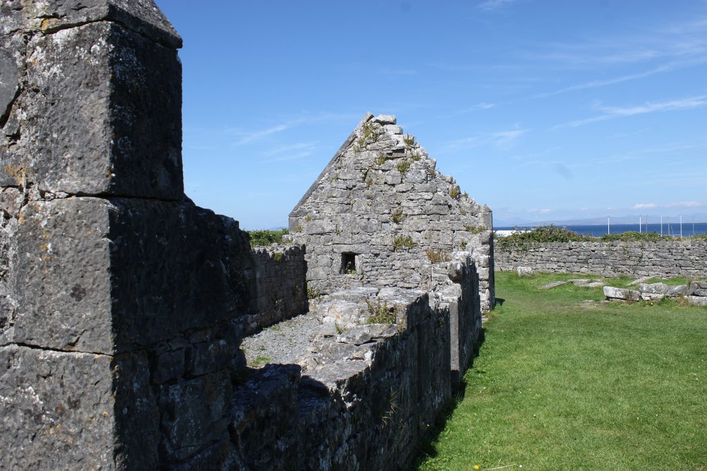 IMG_5190.JPG - Tempull Breccain - the seven churches