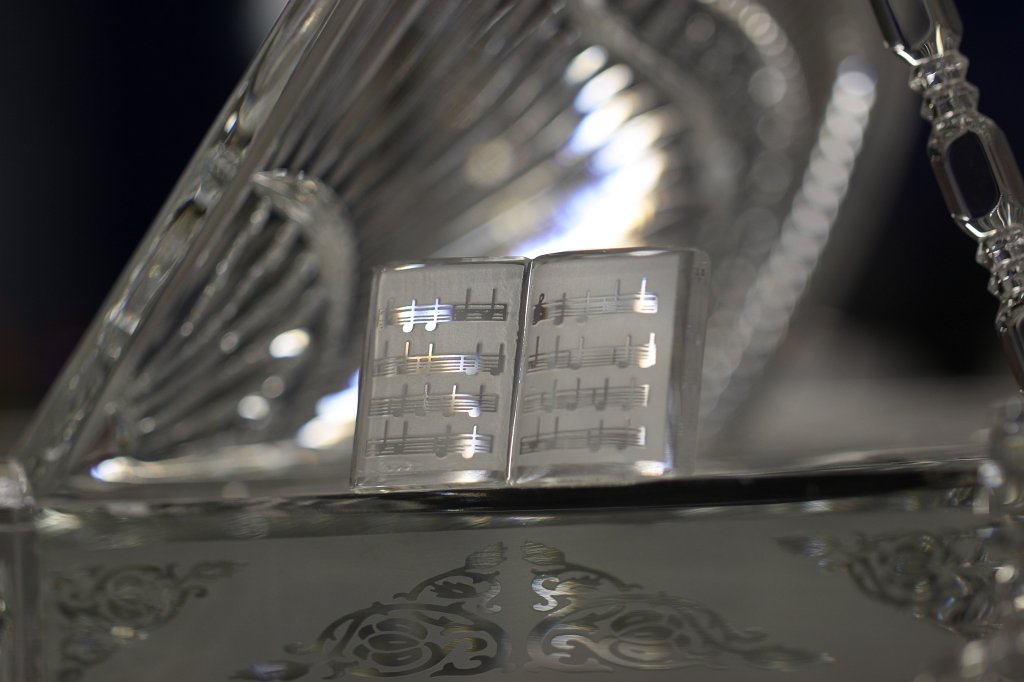 IMG_5912.JPG -  Waterford Crystal 