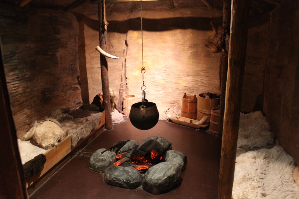 IMG_5997.JPG - Vikings exhibition at  Dublinia 