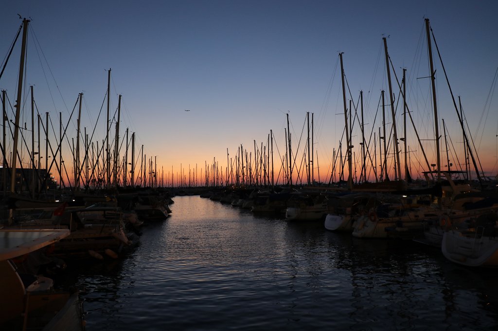 574A1284.JPG -  Herzliya  Marina afterglow