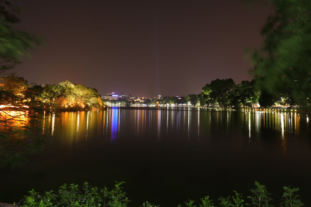 574A5993.JPG -  Hoàn Kiếm lake  at night. The legend says that a emporer got asked by a turtle to give back a magical sword he got from the dragon god and used to defeat the chinese. The king gave back the sword and this event is memorized by this tower ( Hoàn Kiếm lake )