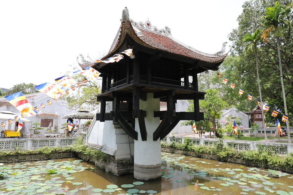 574A6544.JPG -  One Pillar Pagoda 