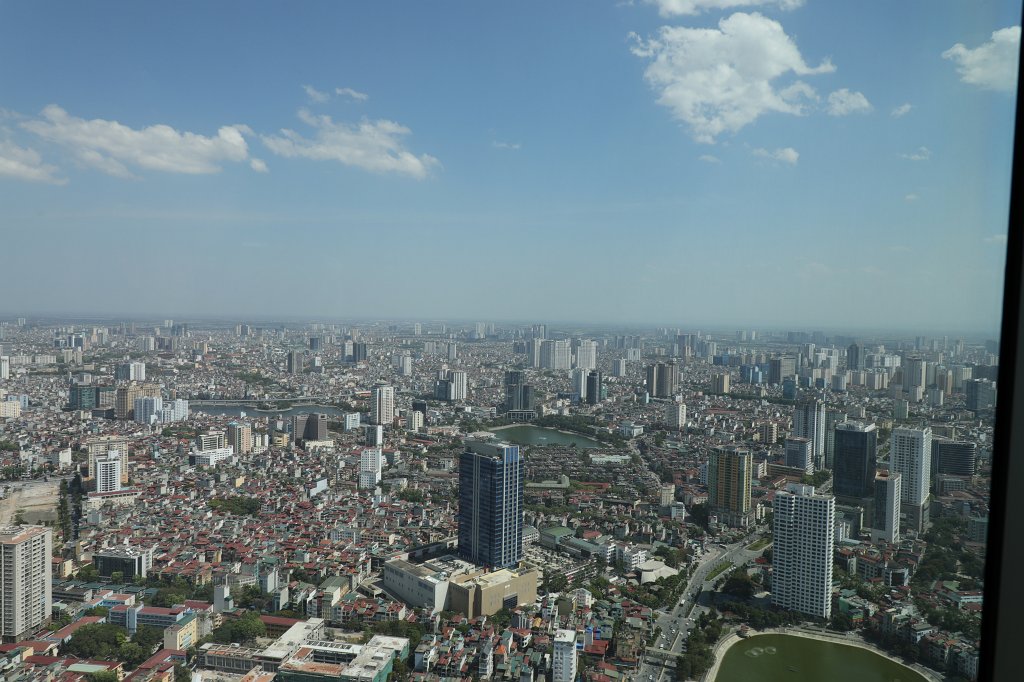 574A6746.JPG -  Hanoi  seen from the  Lotte Center   observation deck 