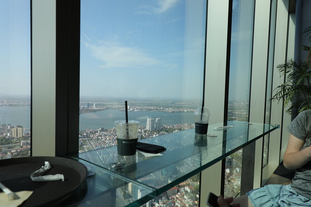 574A6809.JPG -  Hanoi  seen from the  Lotte Center   observation deck 