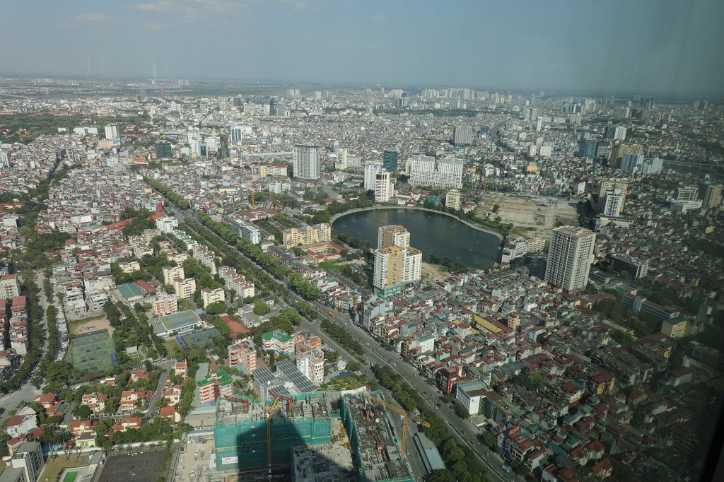 574A6833.JPG -  Hanoi  seen from the  Lotte Center   observation deck 