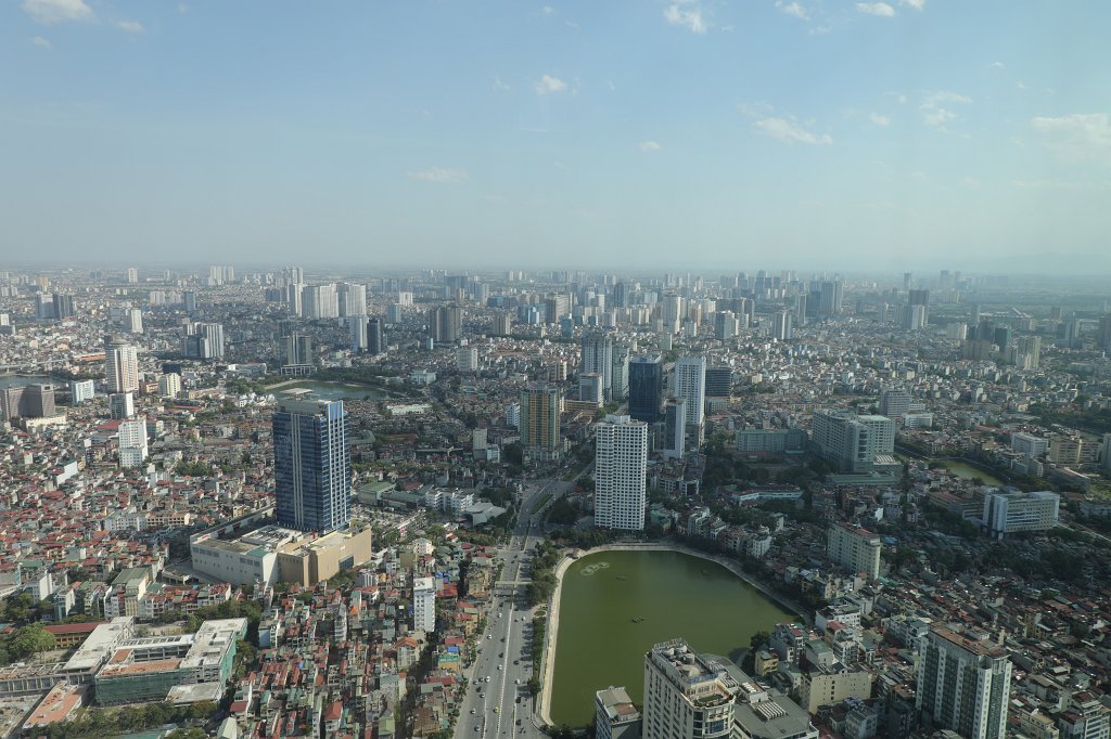 574A6860.JPG -  Hanoi  seen from the  Lotte Center   observation deck 
