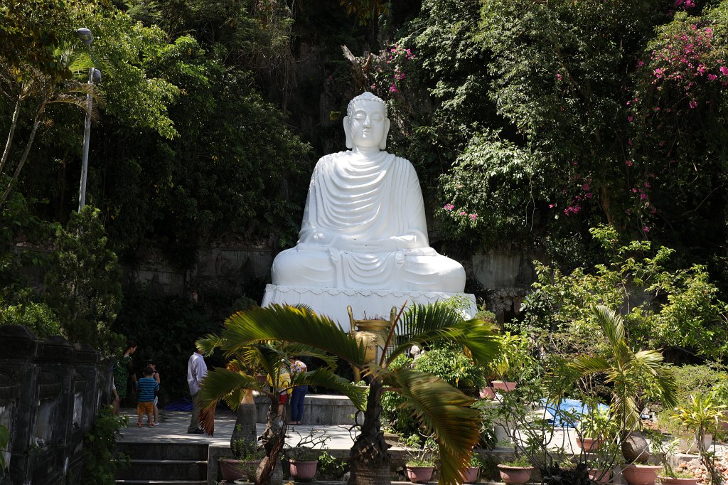 574A7854.JPG -  Marble Mountains . The marble mountain are a cluster of 5 hills named after the five elements Kim (metal), Thuy (water), Moc (wood), Hoa (fire) and Tho (earth). Thuy Son is the one which is easily accessible, through an elevator, has Buddhist and Hindu grottoes, sanctuaries, pagodas, the tower of Pho Dong and a panoramic view on the other marble mountains.