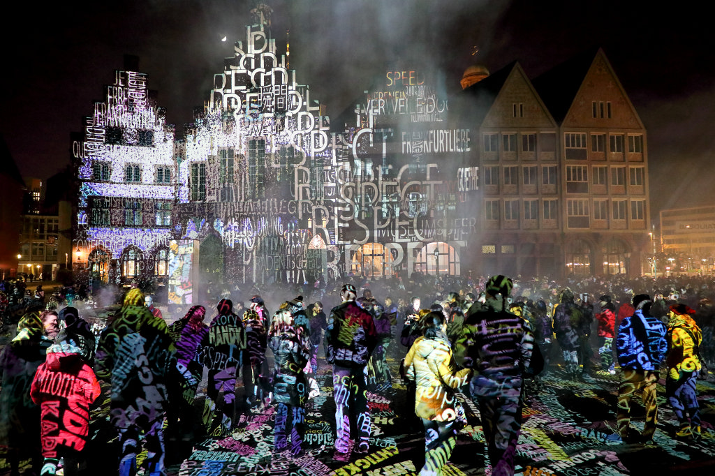 574B2414_c.jpg - Frankfurt  Römerberg  Luminale 2018