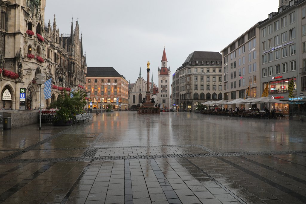574B5522.JPG -  Mary's Square   Munich  ( Marienplatz   München )