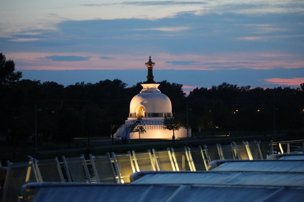 574B6621.JPG -  Friedenspagode Wien 