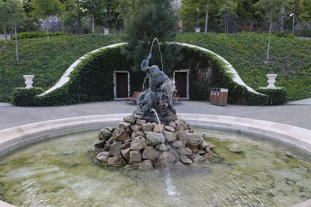 574B6802.JPG -  Burggarten-Basar 