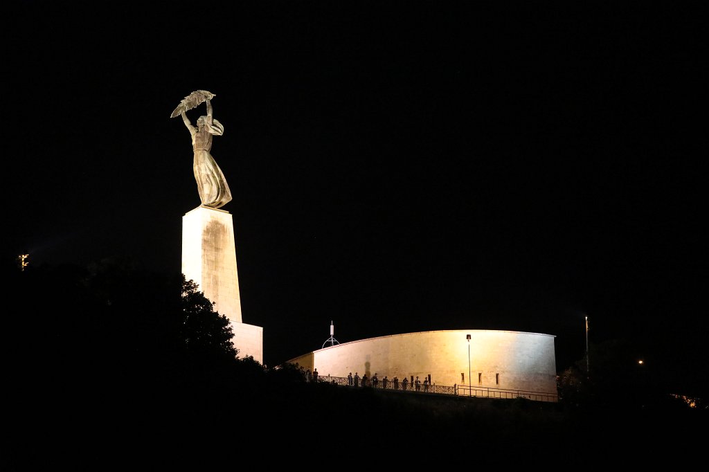 574B6996.JPG -  Liberty Statue Budapest  ( Freiheitsstatue Budapest )