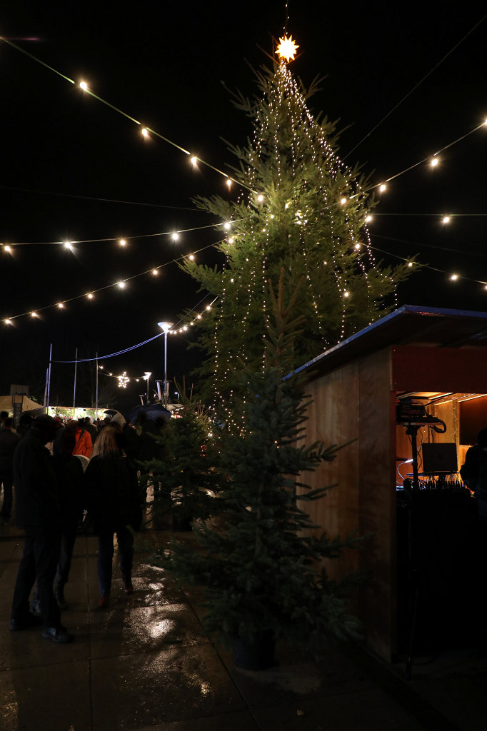 574B8152_c.jpg - Nikolausmarkt  Neu-Anspach 