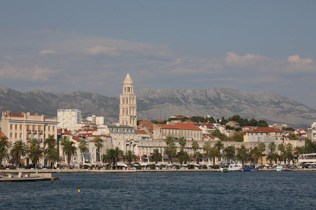 574B2207.jpg -  Split 