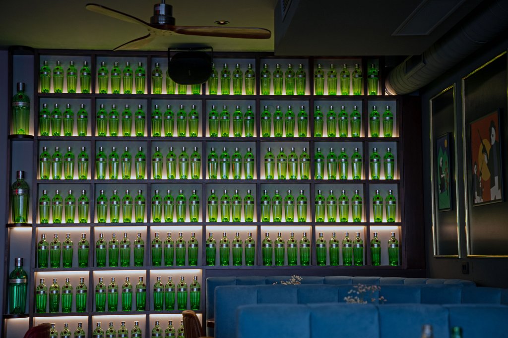 574B2654_c2.jpg - Restaurant