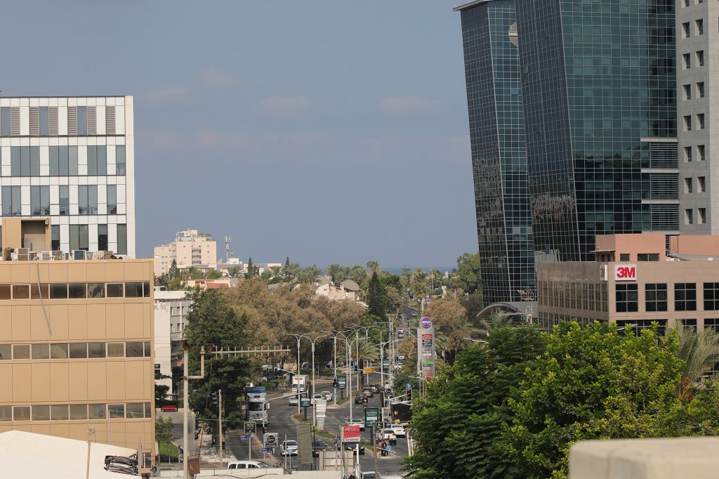 574B3375.JPG -  Herzliya 