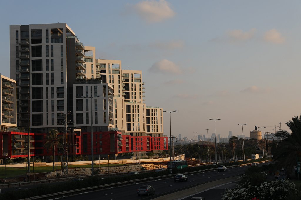 574B3381.JPG -  Herzliya 