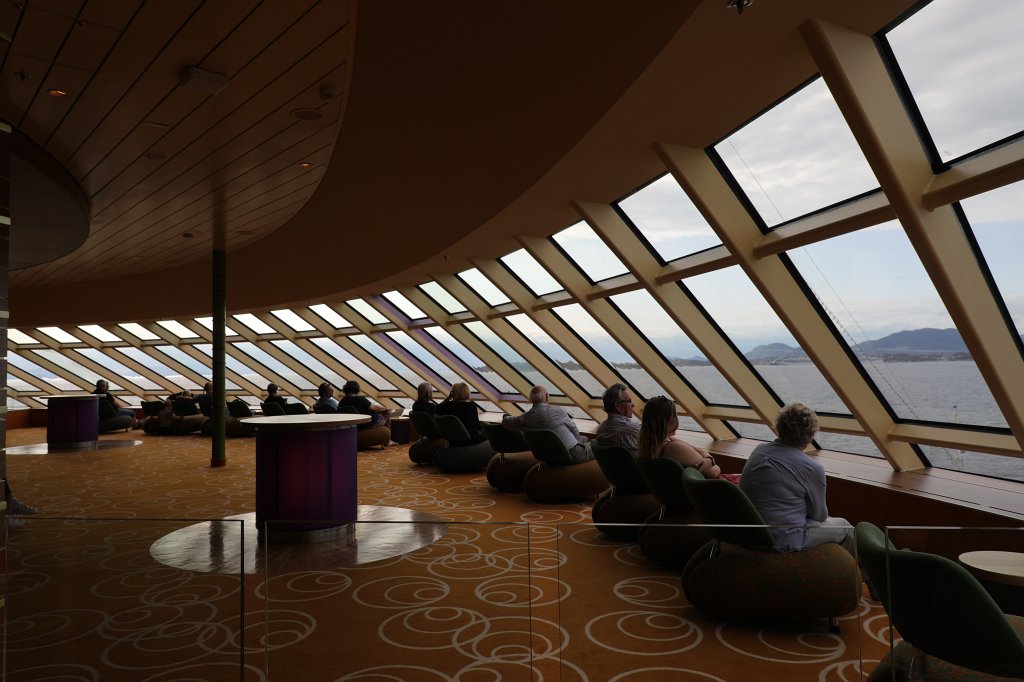 574B3770.JPG - Room with a view