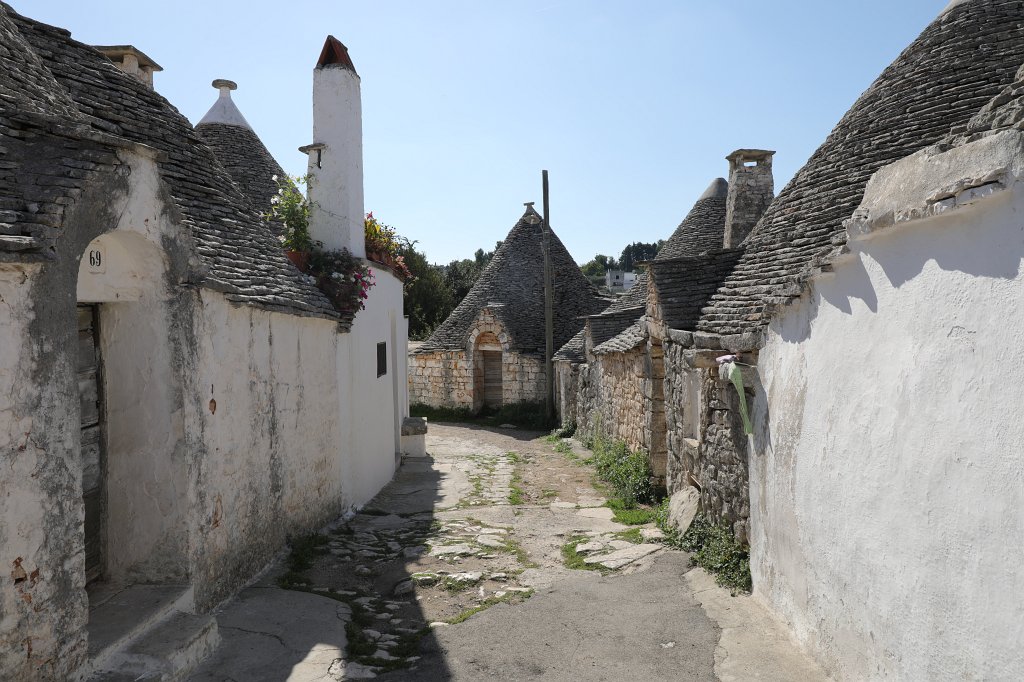 574B3954.JPG - The  Trulli  of  Alberobello 